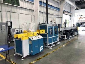 Diamond Mesh Net Pipe Extrusion Machine Line