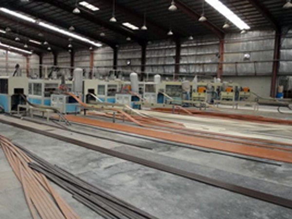 PE Synthetic Wood Extrusion Line PE Synthetic Wood Extrusion Line