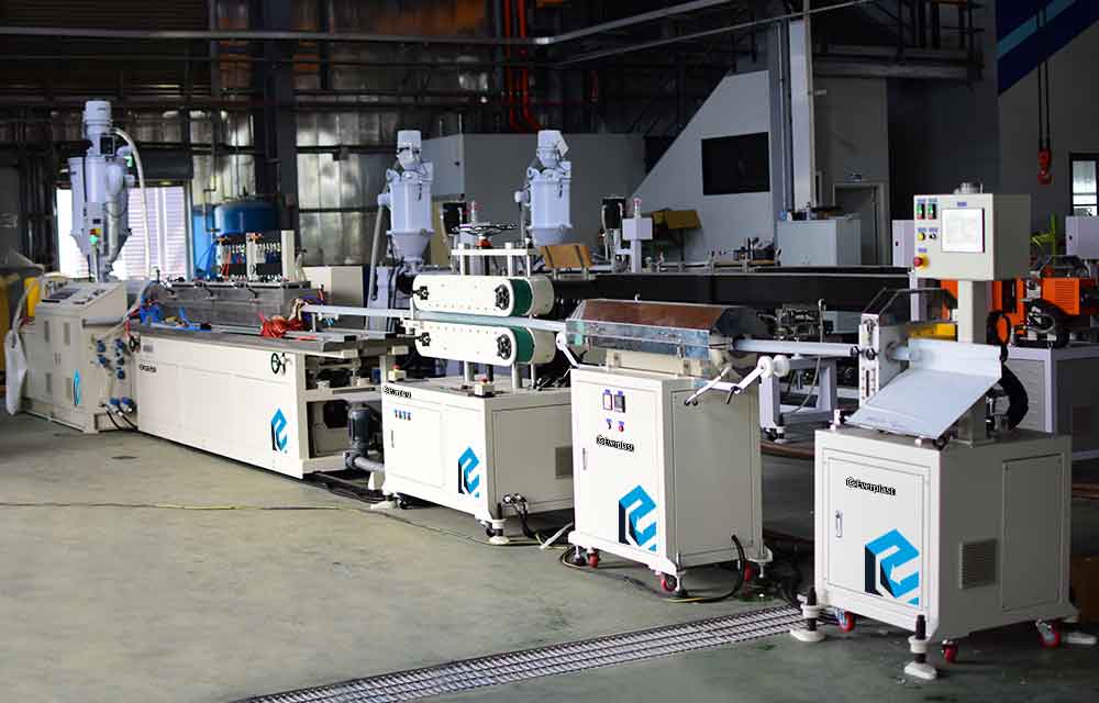 PP-Pipe-and-Triangular-Plastic-Tube-Machine-Line PP Pipe and Triangular Plastic Tube Machine Line