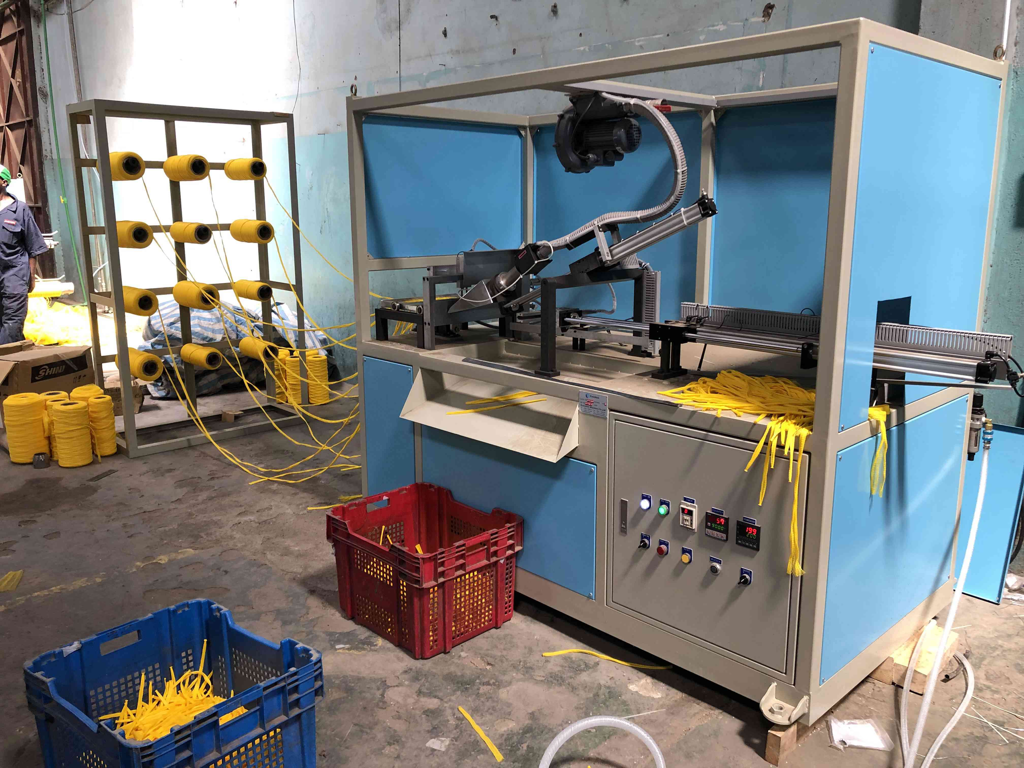 Net Bottom Sealing Machine-1 Net Bottom Sealing Machine