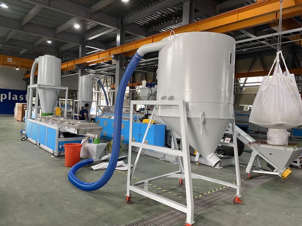 PVC Compound Extruder Line with PVC Mixer System PVC Compound Extruder Line with PVC Mixer System